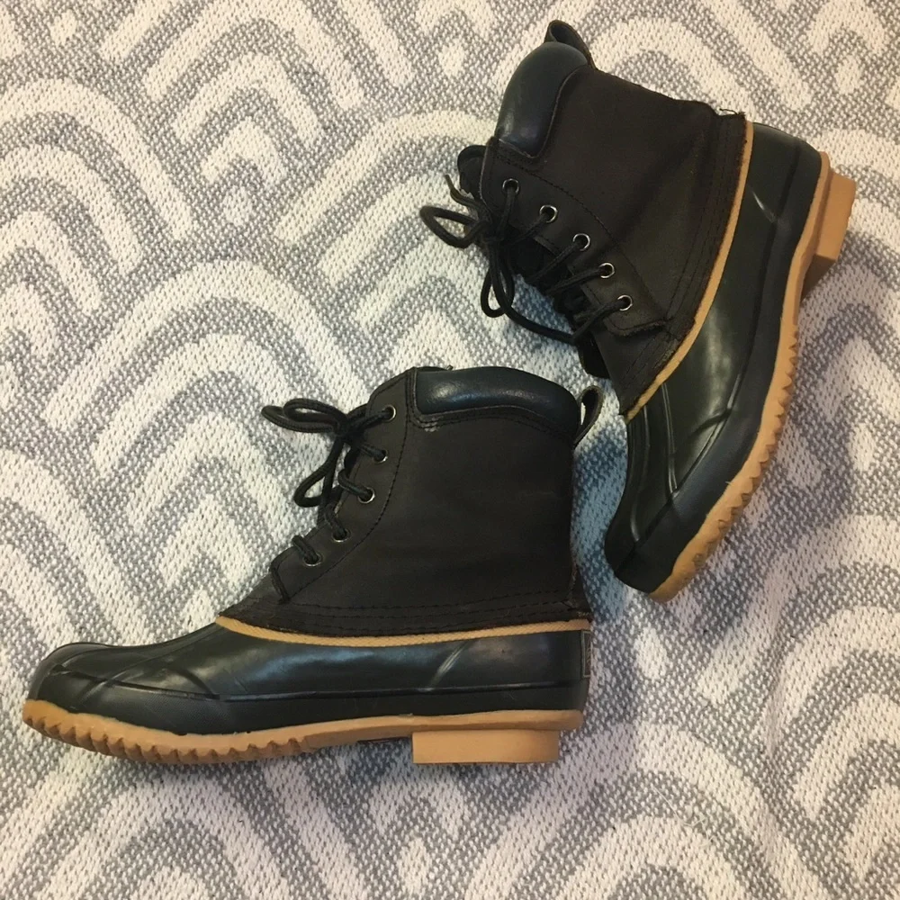 RUGGED OUTBACK Men’s Thermolite DuPont Duck Boots, Size 5